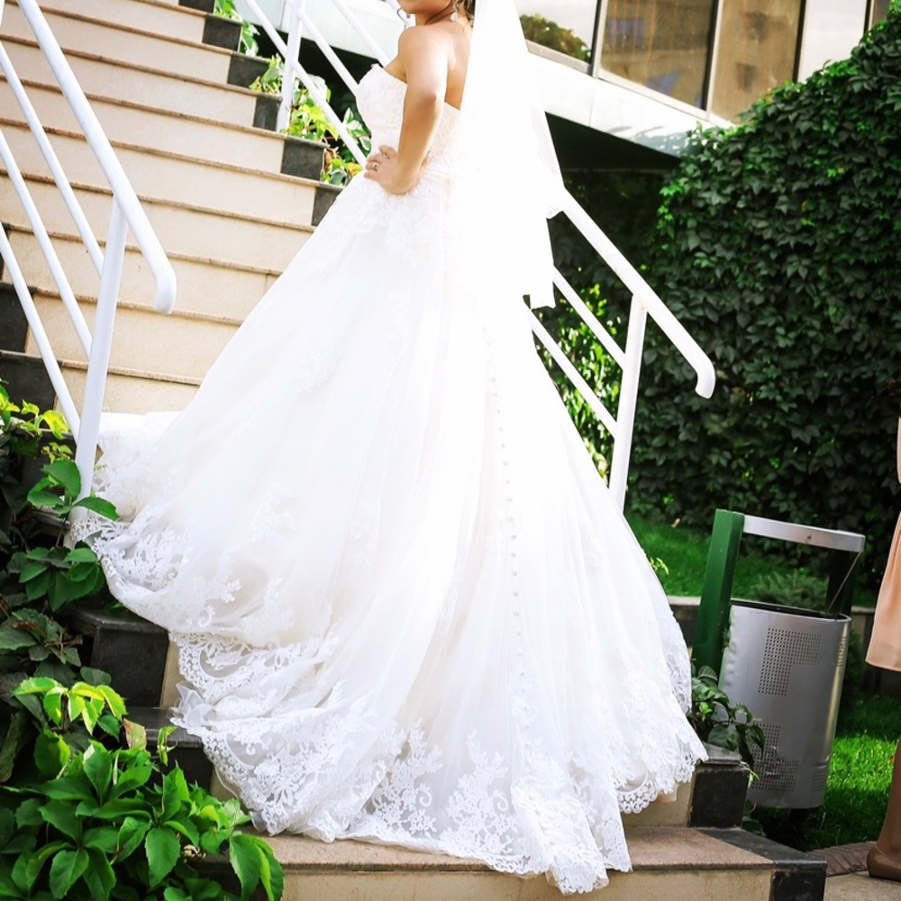 Beautiful wedding dress ❤️